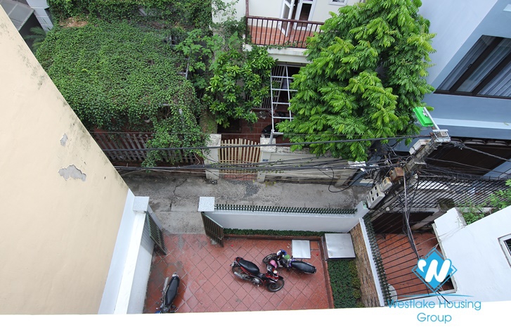 Three bedrooms house in Tu Hoa st, Tay Ho district, Ha Noi